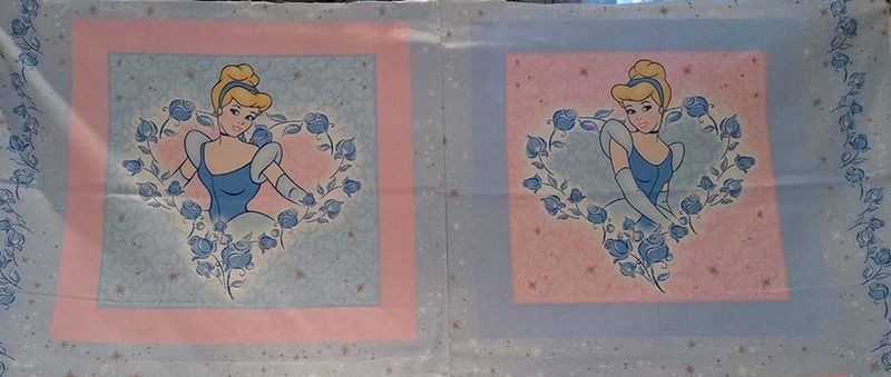 SPRINGS Fabric – CINDERELLA – 18″ PANEL