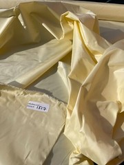 FABULOUS QUALITY SILK TAFFETA – CREAM!!!