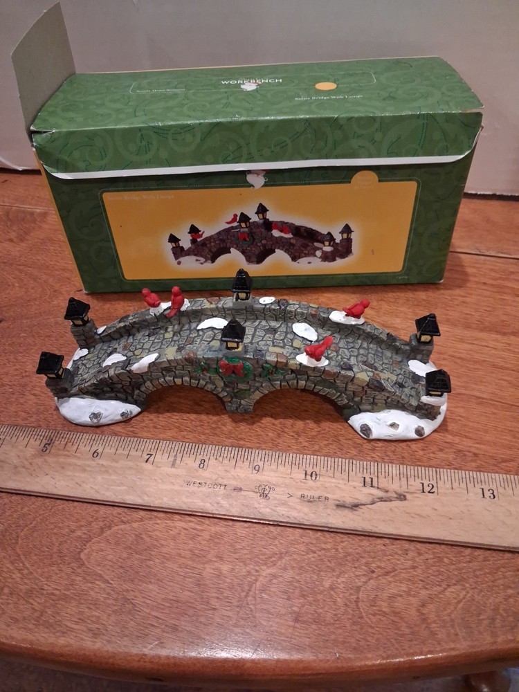 Jo Ann Fabrics Santas Workbench Bridge With Cardinals 2002