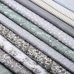 10 Pieces 20 x 20 Inch Fat Quarters Floral Patchwork Quilting Gray Square Bundle