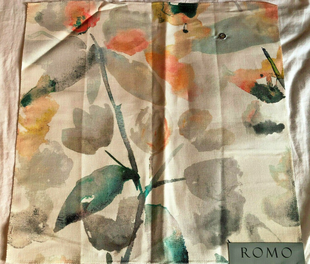 ROMO Mariola Blush Floral 17″ Linen Blend Fabric Sample