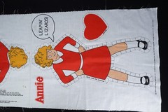 1982 Tribune Co. Syndicate Little Orphan Annie 3 Pillow Fabric Panels Kit To Sew