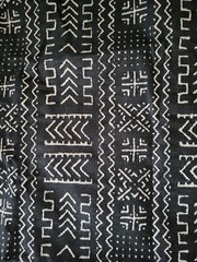 COVINGTON IMANI SMOKE GRAY TRIBAL GEOMETRIC COTTON MULTIUSE FABRIC BY YARD 54″W