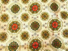 BTYD VTG OFF WHITE W ORANGE GREEN GOLD MEDALLIONS COTTON FABRIC 36″W DECORATOR
