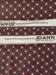 5.7 Yds Jo-Ann Pink Brown Geometric Print Quilting Cotton Fabric 44″W x 208″L