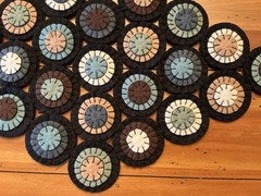 NEW COLOR COMBO PRIM WOOLFELT PENNY RUG TABLE RUNNER IN GREAT NEUTRAL SHADES