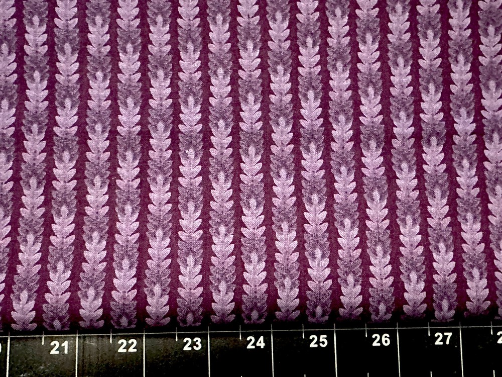 Tina Scrap 9”x21” Purple Swirl Leaf Flower Floral Petal Calico MiniCotton Fabric