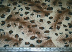 Anti-pill Fleece Fabric Sharp Animal Print 1 yd + 35″ Long x 58″ wide