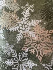 Lot Fabric 4 Designs Cotton Quilted Christmas Holly Snowflakes Patriotic 9+ yds