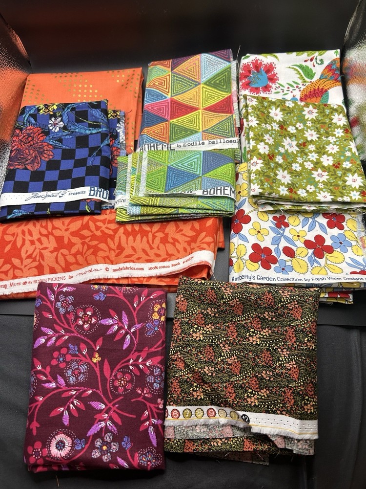 OOP Rare Quilting Fabric Lot 10 Fat Quarters Moda FreeSpirit Riley Blake Bundle