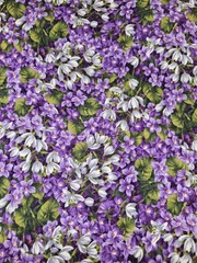 Violet Garden Purple Floral 100% Cotton Fabric Hobby Stores 3 Yards X 42″ Wide