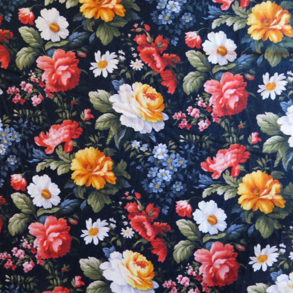 By The Yard ~ Roses On Dark Navy Cotton $3.99 Ships ANY Amount Of Fabric
