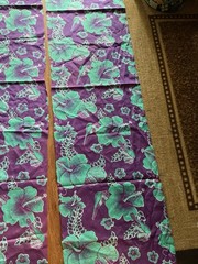 Lot Of 4 Polycotton Hawaiian Hibiscus Seashell Fabric, 16”x72”, 22”x19”, 24”x24”