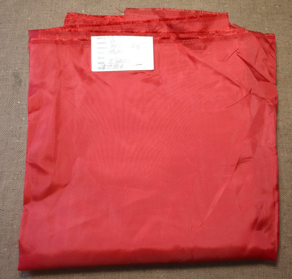 RED POLYESTER LINING FABRIC : Bolt 49″, L= 3 YARDS