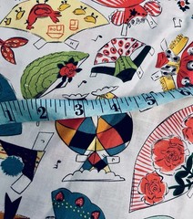 VTG Novelty “Kids at Play II ” Kitschy Paper Dolls Allover WHITE #2054 BTFQ