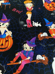 2 Yards BETTY BOOP HALLOWEEN ~ Fabric ~ Cotton ~ Continuous Piece ~ HTF