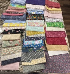 100 5×5” Assorted Cotton Fabric Squares For Quilting. Charm Pack – US Seller