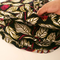 Fabric Scraps For Crafting Varies of Sizes and Fabric Types- Floral Circle 7oz