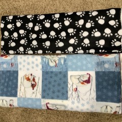 Lot Of 2 Fleece Fabrics Doggy Paw Prints 108”X60” & Polar Bears 76”X60” Blankets