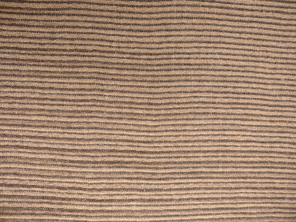 FABRIC GREY & WHITE STRIPED KNIT MEDIUM WEIGHT 1 YARD 15″X 72″ WIDE TUBE