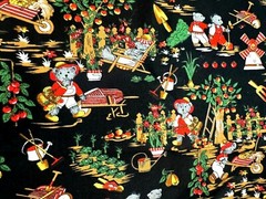 Garden Bear – Hi-Fashion Cotton Fabric – 2.1 yd x 1 yd – Vintage 1950-1970