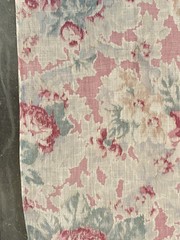 VTG SHABBY FADED PINK ROSE FLORAL COTTON FABRIC 35×171 45Y G2U
