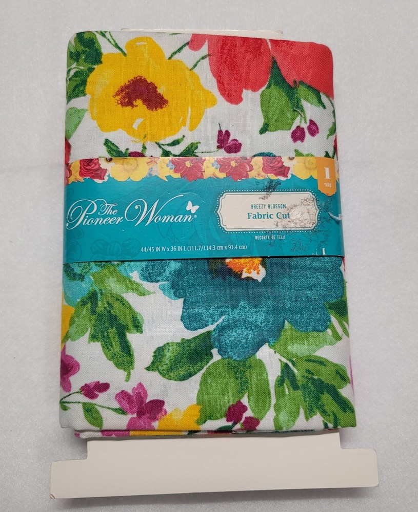 PIONEER WOMAN Fabric BREEZY BLOSSOM 100% Cotton BRAND NEW 1 Yard