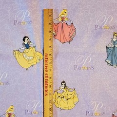 DISNEY Dancing PRINCESSES Sparkle Cotton Fabric 4-7/8 Yards x 45″ Springs