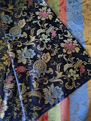 Luxurious Black Metallic Gold Chinese Brocade Asian Satin Floral 46″ by 3.75 Yds