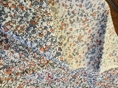 VTG 60s Ditzy Gray Blue Coral Cream Packed Floral Lt Cotton Fabric 1/2Yd 40″ W