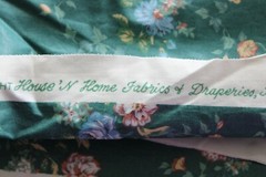 House N Home Fabrics & Draperies Green Blue Peach Floral Bouquet Chintz App 5 Yd