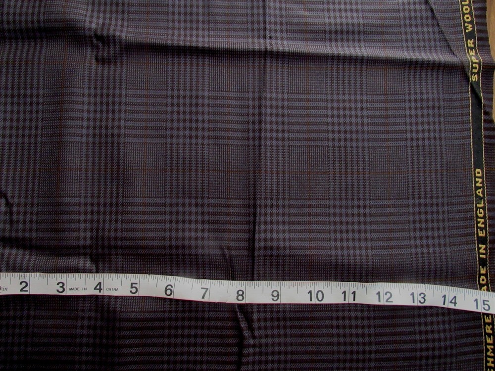 2/3 yd x 62″ Super Wool Silk and Cashmere Made in England