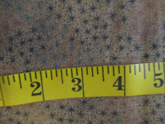 4 YDS NORTHERN LIGHTS BROWN BACKGROUND W STARS 100% COTTON BENARTEX OOP