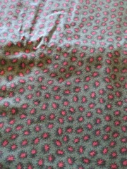 Vintage Cozy Cotton Encore Green With Red Rjr Fashion Fabric Fleece 45 X 108