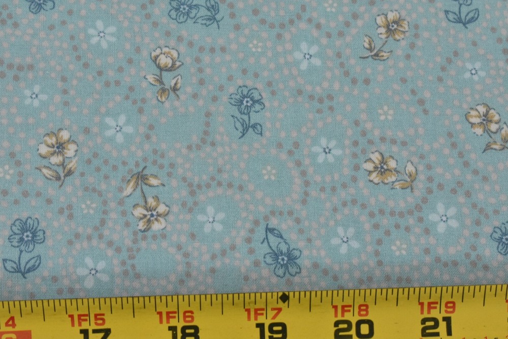 By 1/2 Yd, Vintage, Blue & Gold Floral on Sea-Green Cotton/Classic Cottons,P8643