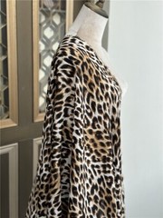 100% Mulberry Silk 14 Momme Crepe Silk Fabric Brown Leopards 54″ wide JN252