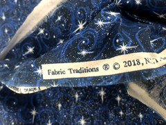 2018 Vtg 3 yd 45X108″ FABRIC TRADITIONS Navy Blue STARRY NIGHT Glitter Quilt SKY