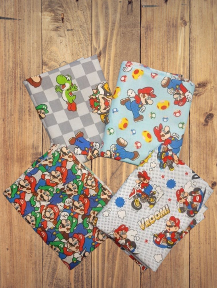 4 Fat Quarters – Assorted Mario Fat Quarter Bundle (Single Bundle)