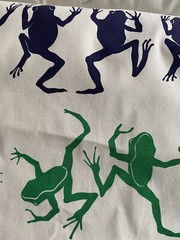 RARE Michigan Rag Co. Fabric Frogs Print Marushka 65” wide 1 – 12 yds NOS