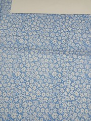 Connecting Threads Fabric by Quilters Candy Floral 1/2 Yard x 42″ 100% Cotton