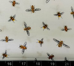 Tina Scrap 9″x21″ BUMBLE BEES BUZZ Honeycomb Mini Yellow Honey FABRIC COTTON