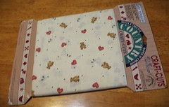 Daisy Kingdom ~ COUNTRY CRAFT-CUTS – Hearts and Holly #C34106 – 45″ x 30″ Cotton
