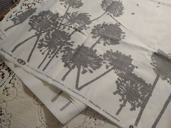 Art Gallery Avantgarde Katarine Roccela Grey Taraxacum Fabric BTHY 18″ x 44″