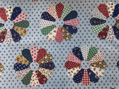 VTG Concord CHEATER QUILT 5 YD Blue Cottagecore Fabric Calico Dresden Plate