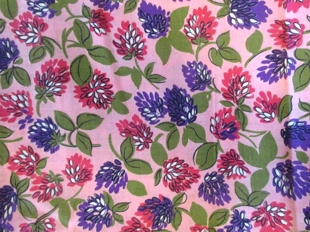 3-1/4 YDS VINTAGE 1960’S THISTLE FLOWERS ON PINK 36″ INCHES WIDE OOP