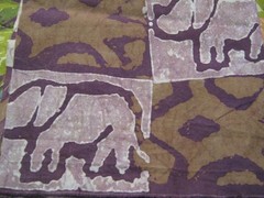 LOT OF 3 PIECES OF COTTON QUILTING FABRIC Blue Plants PURPLE RHINOS Pink Ducks