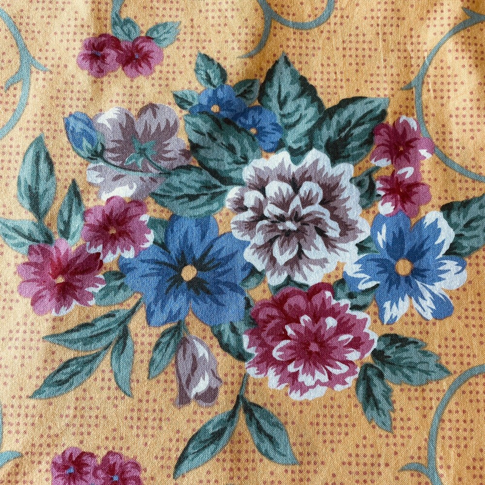 Fabric Weavetex 1 yard X 43” Floral Vintage Sewing Quilting Apparel Cotton #2B24