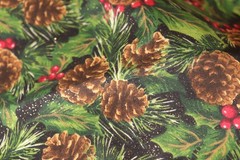 54″L x 44″W Fabric Traditions Christmas Pinecones Branches Holly Glitter Accent