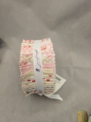 Jelly Roll. Free Spirit. Soft Pink Florals. Pastels.2.5″ 40 Pieces