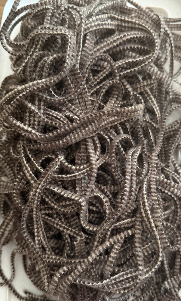 Brown texture -Cut Size #4 – 100% Wool Fabric for Rug Hooking